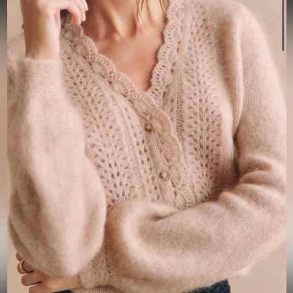 Sezane Sweaters - Sezane Angelie Cardigan Light Beige - Size XXS EUC